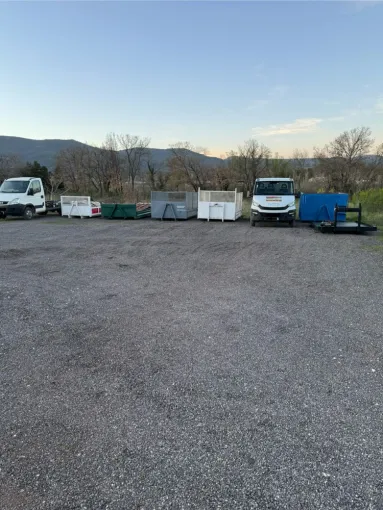 📢 Besoin d’une benne à Hyères ? 🚛, Cuers, Keny Location de Benne